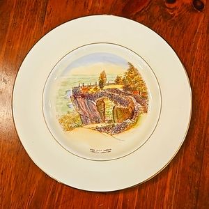 Antique Souveneir English China plate of Rock City Gardens,  lookout Mountain